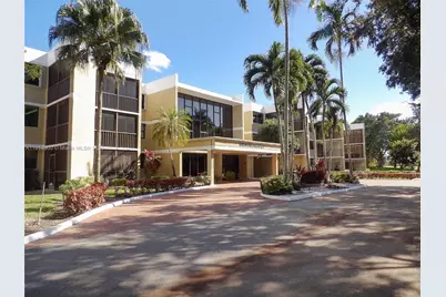 16100 Golf Club Rd #101, Weston, FL 33326 - Photo 1