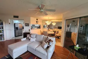 300 SW 130th Terrace, Pembroke Pines, FL 33027 - Photo 1