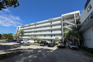 7561 NW 16th St, Plantation, FL 33313 - Photo 1