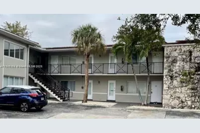 95 Edgewater Dr #103, Coral Gables, FL 33133 - Photo 1
