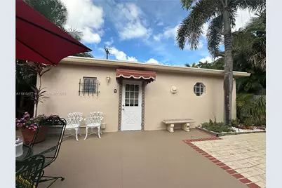 525 29th St #A, West Palm Beach, FL 33407 - Photo 1