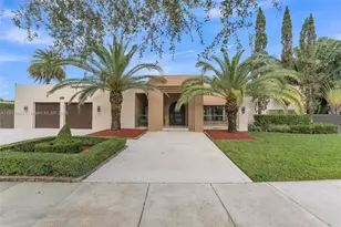 7261 W Troon Cir, Miami Lakes, FL 33014 - Photo 1