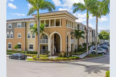 8800 NW 107th Ct #215, Doral, FL 33178 - Photo 1