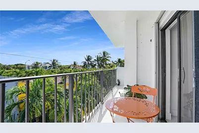8255 Abbott Ave #403, Miami Beach, FL 33141 - Photo 1