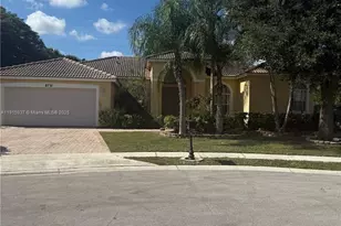 8721 Woodberry Ct, Lake Worth, FL 33467 - Photo 1