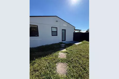 7330 SW 11th St #efficiency, Miami, FL 33144 - Photo 1