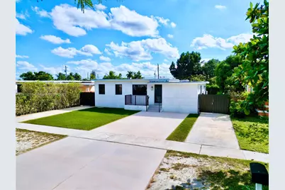 272 E 54th St, Hialeah, FL 33013 - Photo 1
