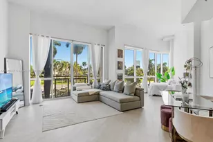 253 NE 2nd St, Miami, FL 33132 - Photo 1