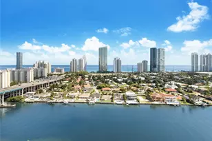 19101 NE 36th Ct, Aventura, FL 33180 - Photo 1