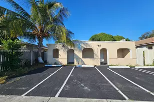 2712 NW 14th St, Fort Lauderdale, FL 33311 - Photo 1