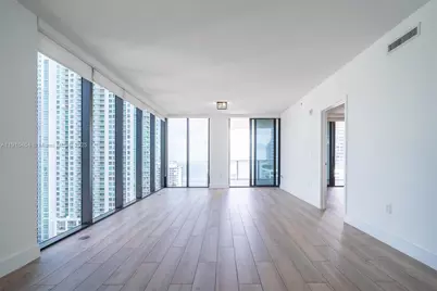 1010 Brickell Ave #2201, Miami, FL 33131 - Photo 1