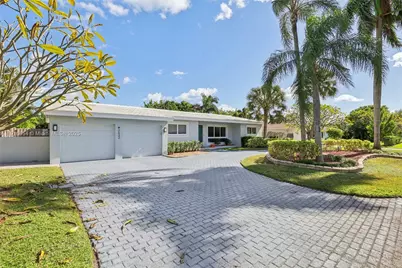 2632 NE 26th Ave, Fort Lauderdale, FL 33306 - Photo 1
