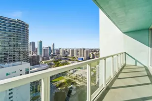 1900 N Bayshore Dr, Miami, FL 33132 - Photo 1