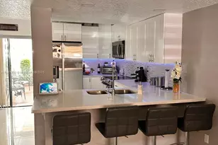 2211 W 53rd Pl, Hialeah, FL 33016 - Photo 1