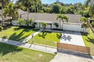 524 NW 14th St, Homestead, FL 33030 - Photo 1