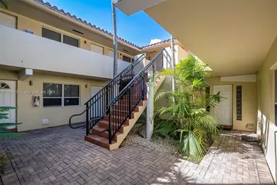 2025 Miami Rd #12B, Fort Lauderdale, FL 33316 - Photo 1