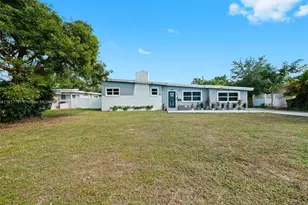 281 Iroquois St, Miami Springs, FL 33166 - Photo 1