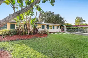 475 NW 46th Terrace, Plantation, FL 33317 - Photo 1