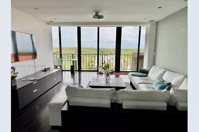 77 Crandon Blvd #10A, Key Biscayne, FL 33149 - Photo 1