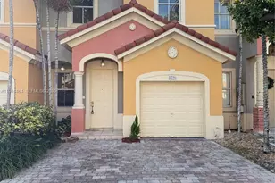 8528 SW 166th Pl, Miami, FL 33193 - Photo 1