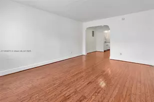 717 Espanola Way, Miami Beach, FL 33139 - Photo 1