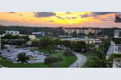 18021 Biscayne Blvd #903, Aventura, FL 33160 - Photo 1