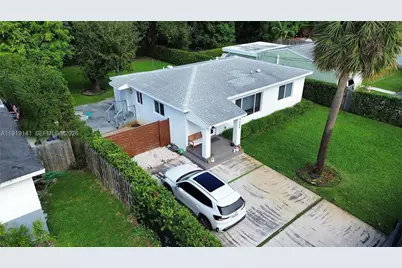 1269 NE 145th St, Miami, FL 33161 - Photo 1