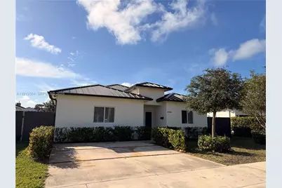 17334 SW 303rd St, Homestead, FL 33030 - Photo 1
