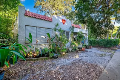 135 NE 43rd St, Miami, FL 33137 - Photo 1