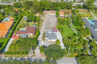 12265 SW 43rd St, Miami, FL 33175 - Photo 1