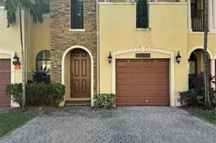 10284 NW 30th Terrace, Doral, FL 33172 - Photo 1