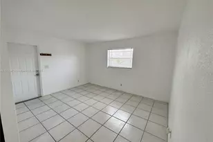 2534 NW 139th St, Opa Locka, FL 33054 - Photo 1