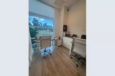 1900 N Bayshore Dr #1A, Miami, FL 33132 - Photo 1