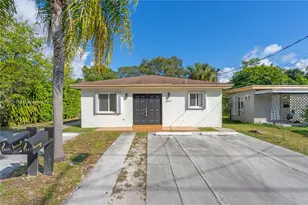 2815 SW 39th Ave, Miami, FL 33134 - Photo 1
