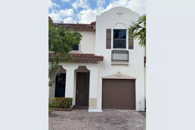 17330 SW 153rd Ave, Miami, FL 33187 - Photo 1