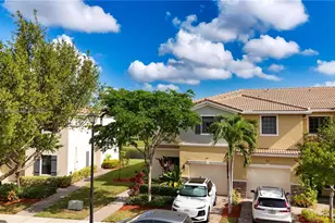 401 NE 194th Ln, Miami, FL 33179 - Photo 1