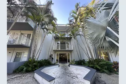7403 SW 82nd St #213N, Miami, FL 33143 - Photo 1