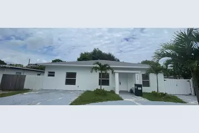 425 NW 135th St #0, North Miami, FL 33168 - Photo 1