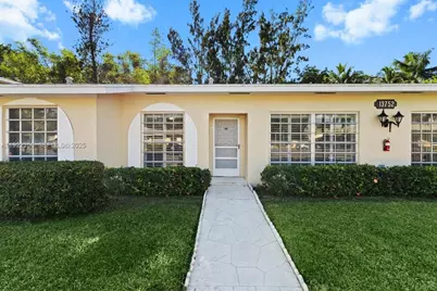 13752 S Via Flora #B, Delray Beach, FL 33484 - Photo 1