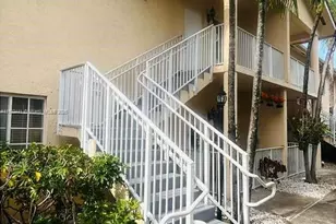 6972 NW 179th St, Hialeah, FL 33015 - Photo 1