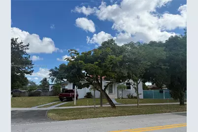 501 SW 69th Ave, Miami, FL 33144 - Photo 1