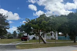 501 SW 69th Ave, Miami, FL 33144 - Photo 1