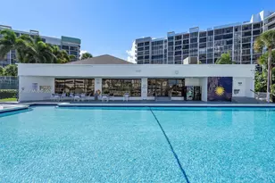 600 Parkview Dr, Hallandale Beach, FL 33009 - Photo 1