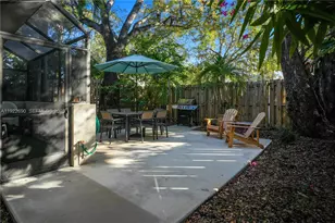 7963 SW 104th St, Miami, FL 33156 - Photo 1