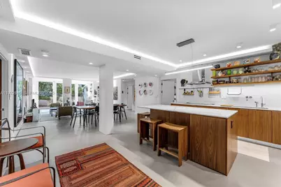 161 Crandon Blvd #125, Key Biscayne, FL 33149 - Photo 1