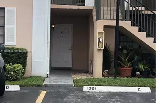 1301 S Franklin Ave, Homestead, FL 33034 - Photo 1