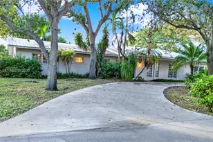 13240 SW 98th Pl, Miami, FL 33176 - Photo 1