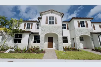 2621 SE 27th Dr, Homestead, FL 33035 - Photo 1