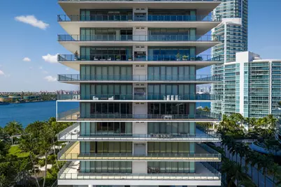 800 S Pointe Dr #801, Miami Beach, FL 33139 - Photo 1