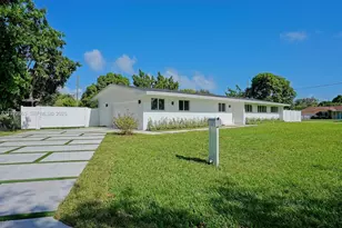 9301 SW 178th St, Palmetto Bay, FL 33157 - Photo 1